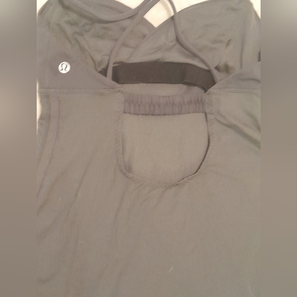 Lululemon yoga tops - Picture 2 of 14